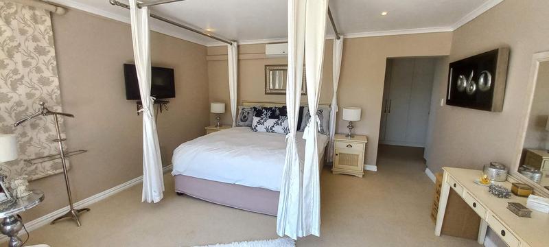 To Let 4 Bedroom Property for Rent in Dennegeur Western Cape